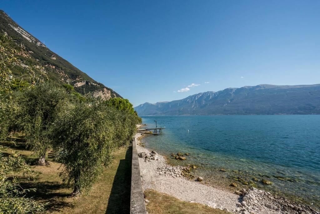 Oleandro Apartment Directly On The Lake Gargnano Εξωτερικό φωτογραφία