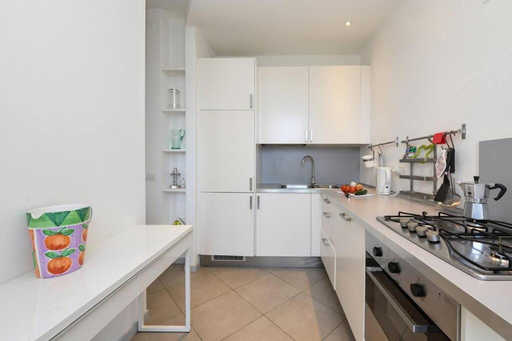 Oleandro Apartment Directly On The Lake Gargnano Εξωτερικό φωτογραφία